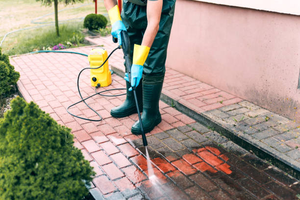 Best Factory Floor Cleaning  in Inwood, FL